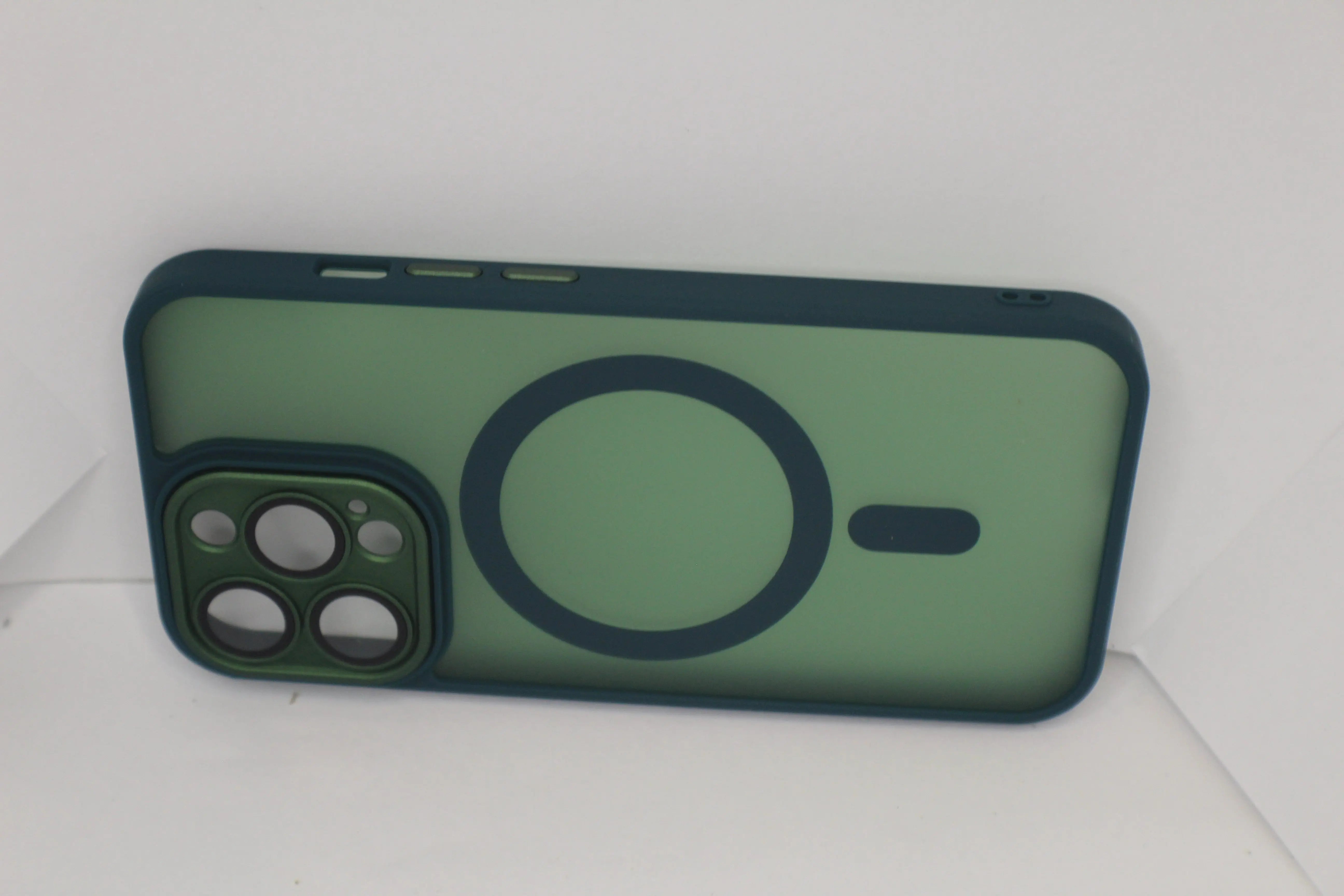 For Matte Armor Magnetic Wireless Shockproof Lens Protection Cover Matte Green Generic