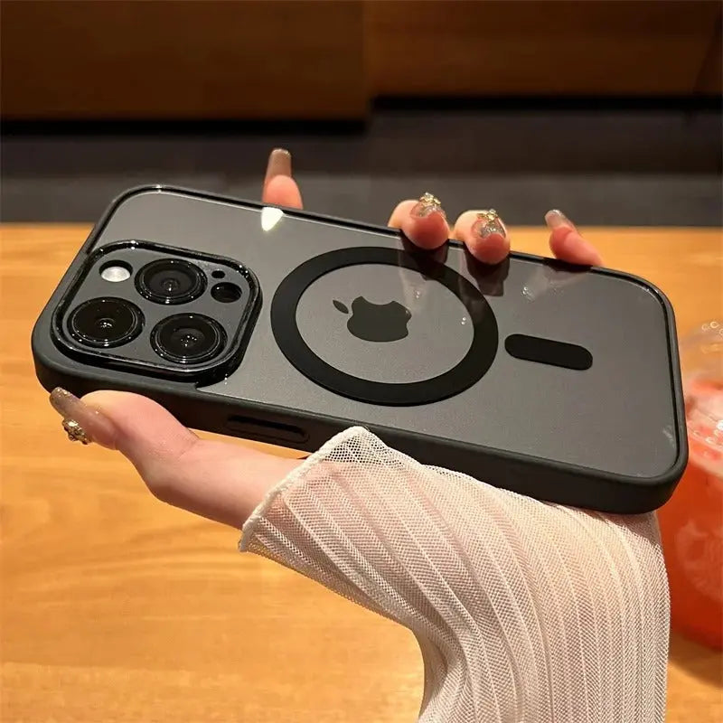 Generic Luxury Clear Magnetic Wireless Charge Phone Case for 11 12 13 14 15 Pro MAX Plus Shockproof Soft Bumper Cover, Black Generic