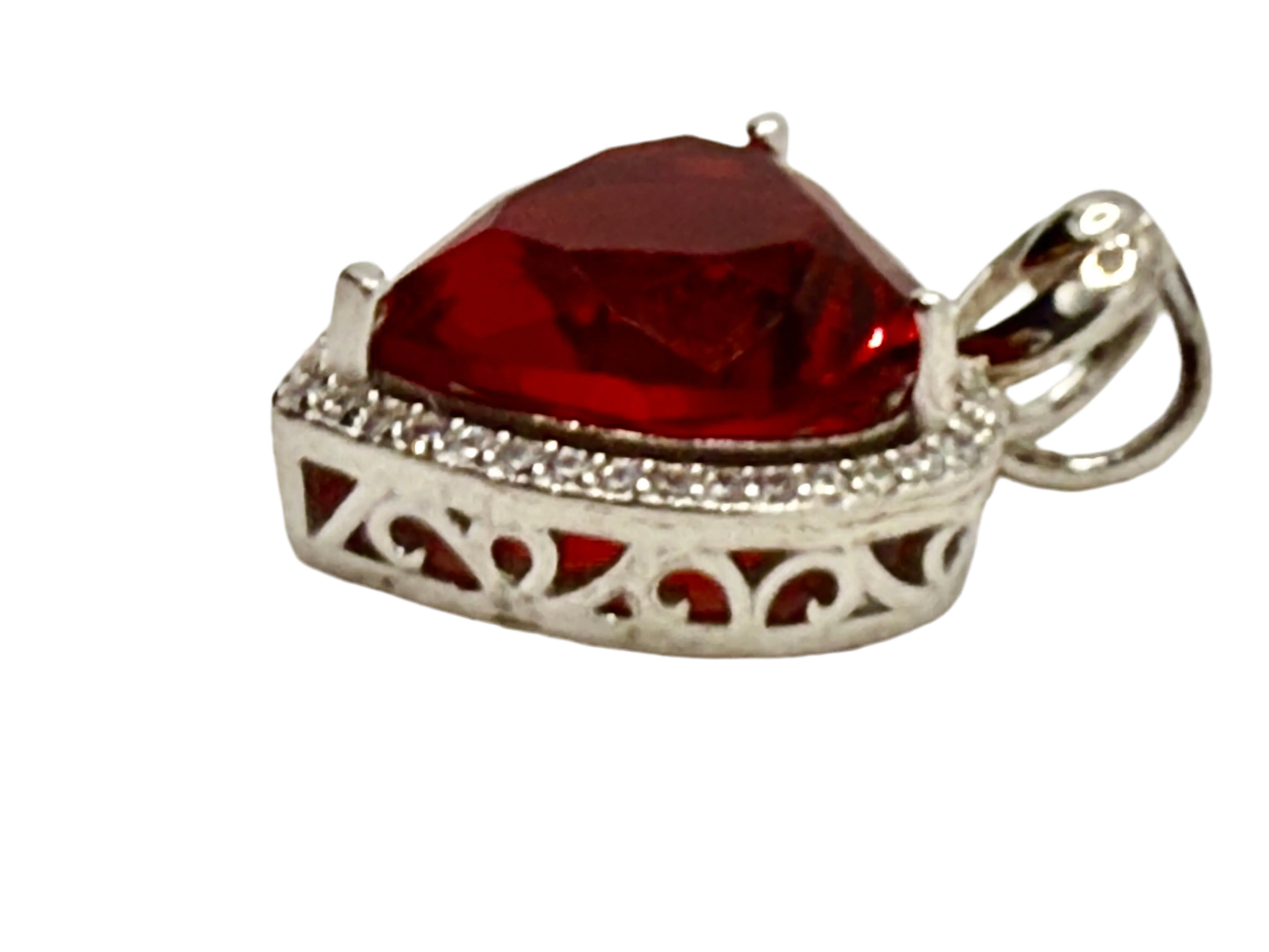 vintage jewelry Vintage Ruby Heart Pendant – Sterling Silver Fine Jewelry Trust Media 365 Jewlery