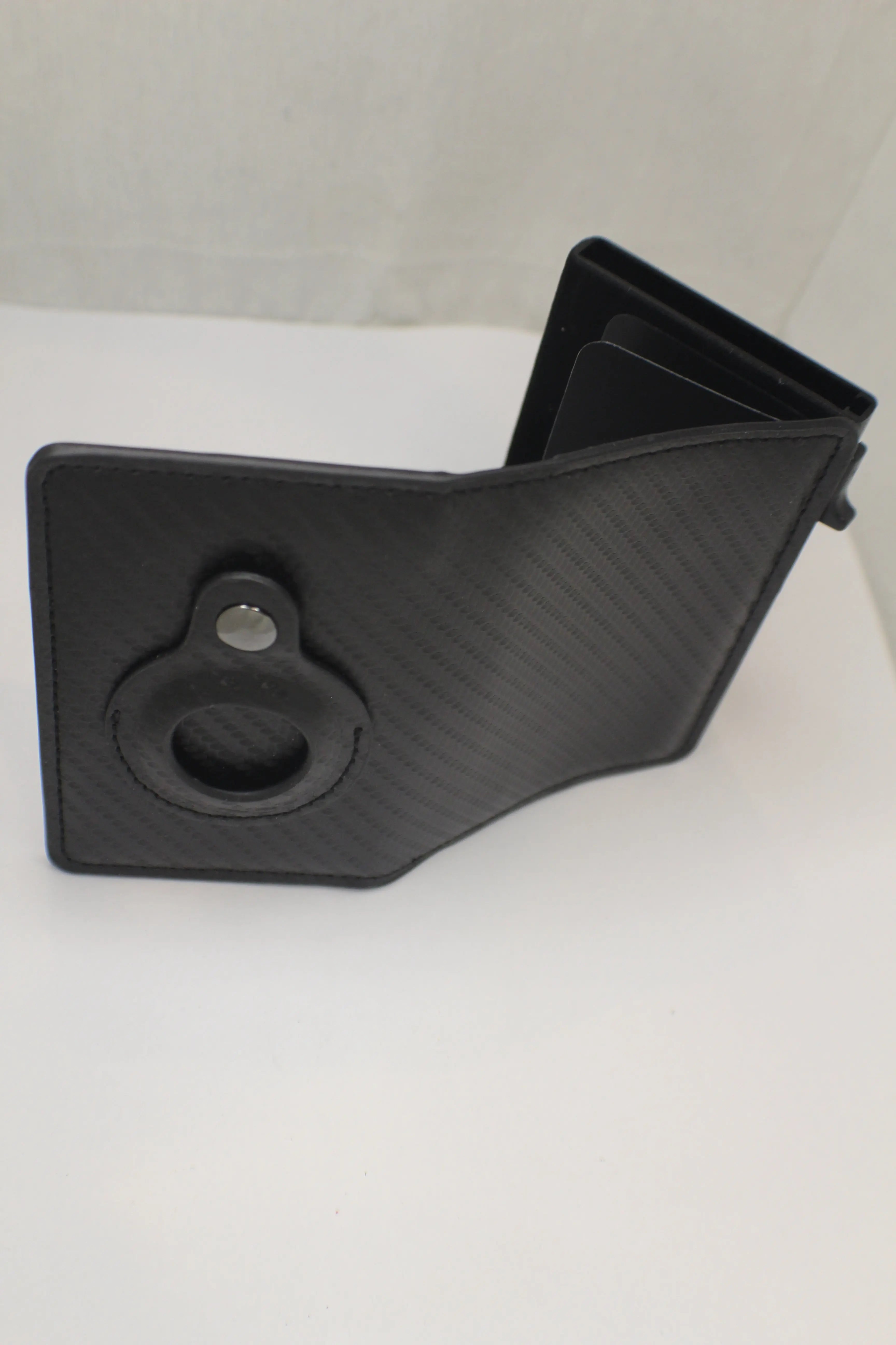 Wallet For Men tracking gps Carbon Black with Airtag holder Generic