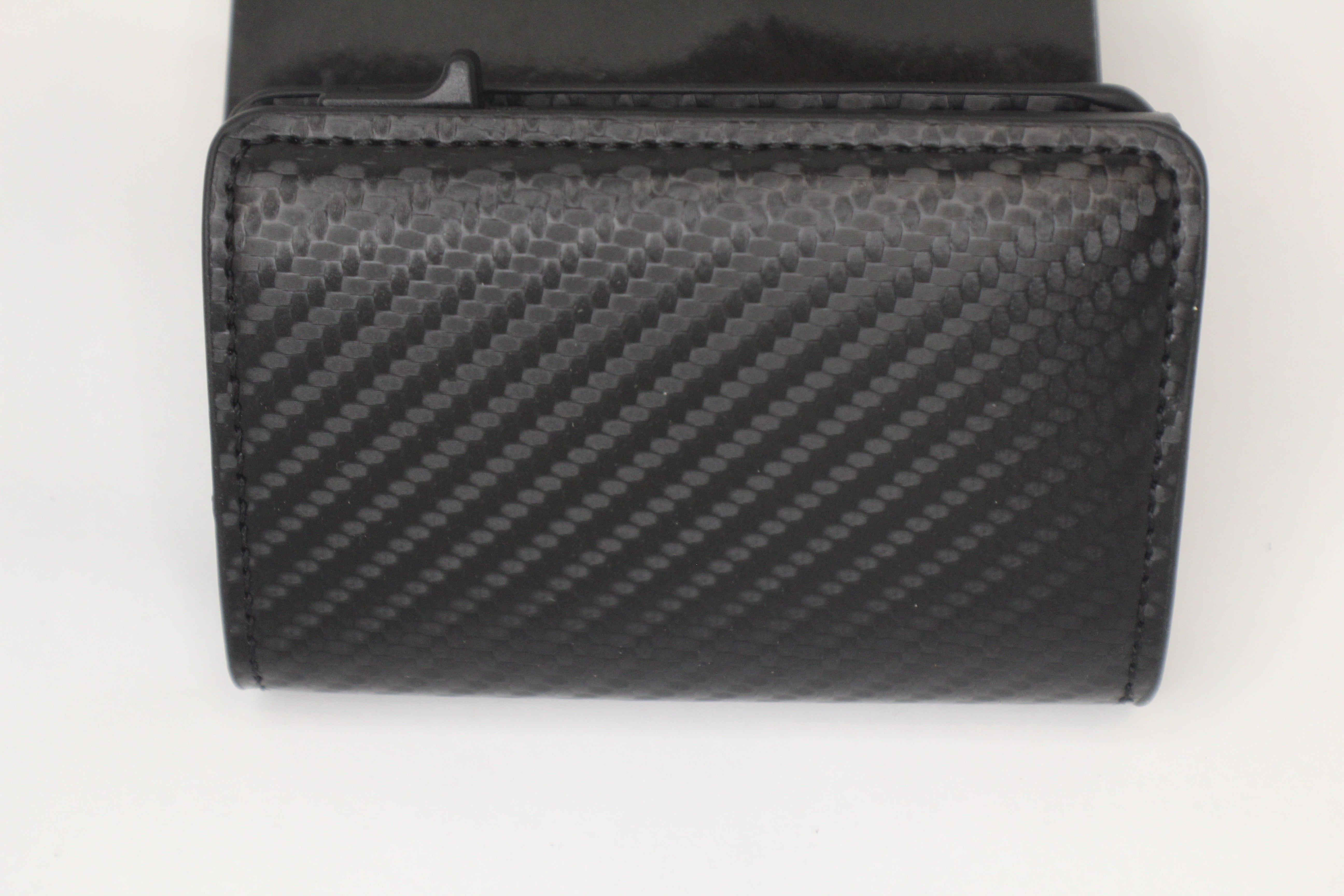 Wallet For Men tracking gps Carbon Black with Airtag holder