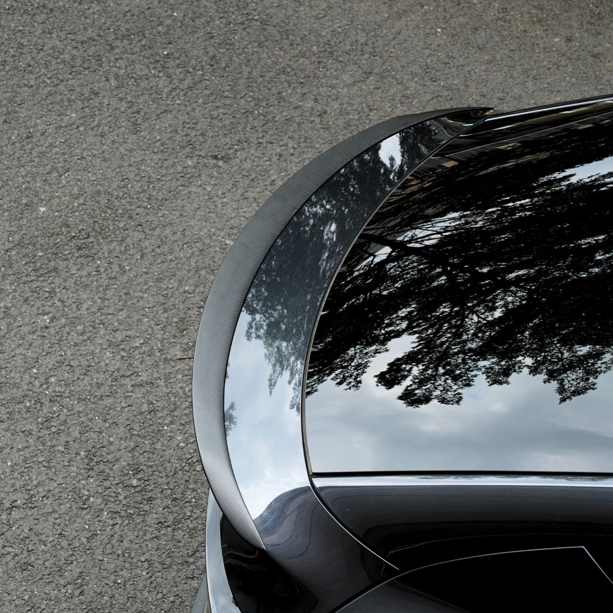 Performance Style Dry Carbon Fiber Spoiler for Tesla Model Y Juniper 2025+ Tesery Official Store   Carbon Fiber Spoiler  TRUST 365 Media